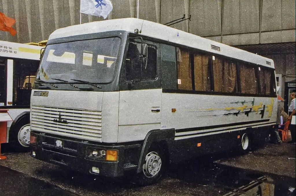 Історія МАЗ-106