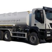 Автопаливозаправник УАК-АПЗ-15 на IVECO Trakker