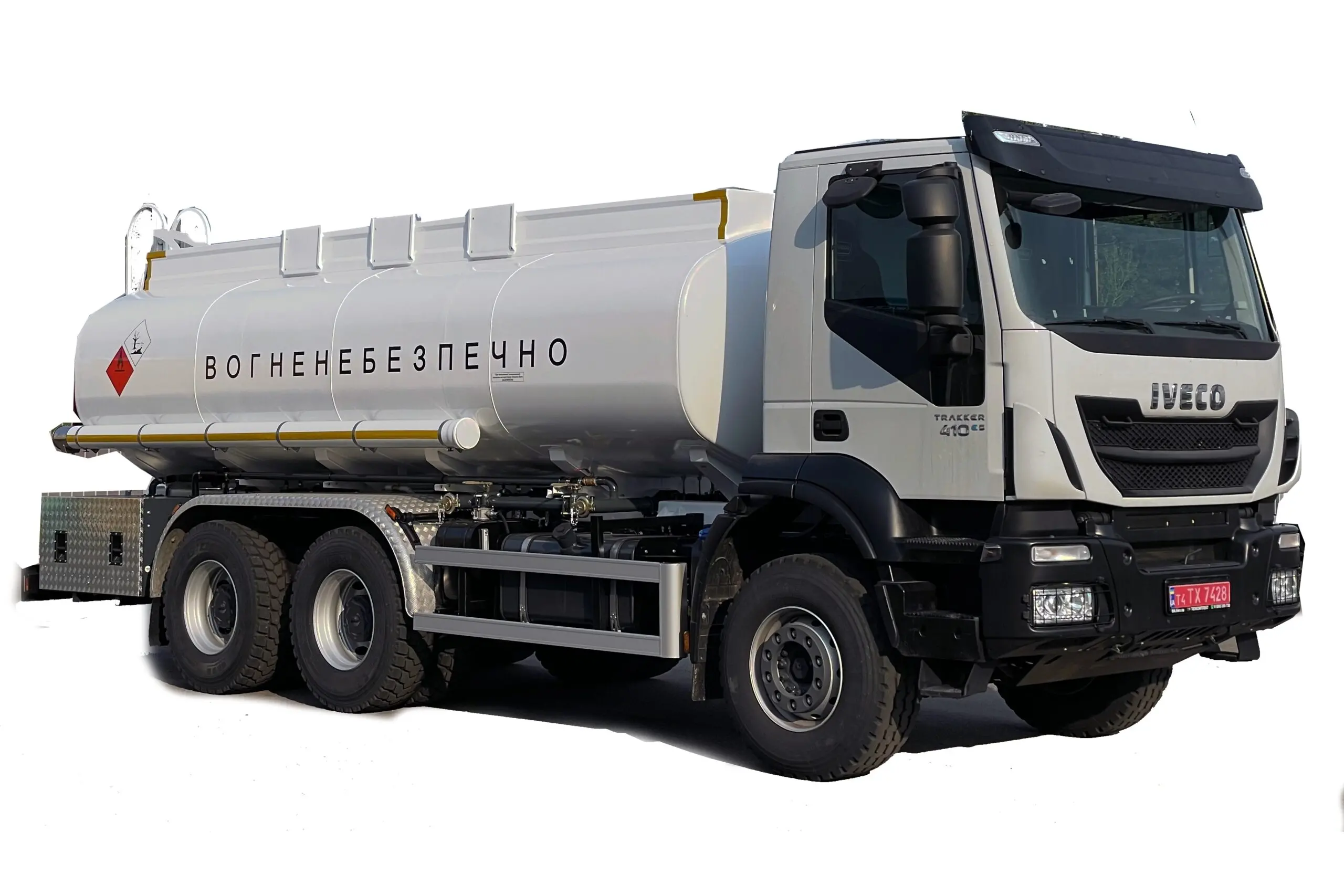 Автопаливозаправник УАК-АПЗ-15 на IVECO Trakker