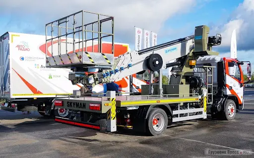 Автовишка УАК АГП-30 на базі DONGFENG Автовишка УАК АГП-30 на базі DONGFENG