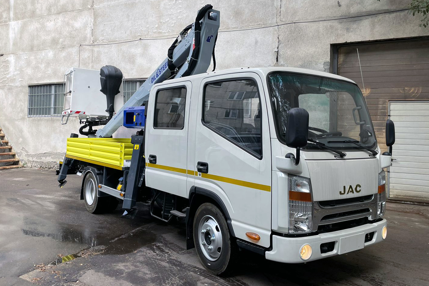 Автовишка УАК АГП-14 Oil&Steel Scorpion 1490 на базі JAC N56DC