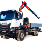 Бортовий автомобіль UAC АБ-2/2 з КМУ HC150 на IVECO T-WAY (4х4)