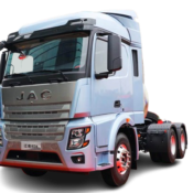 Сідловий тягач JAC X5 500 6×4 LNG