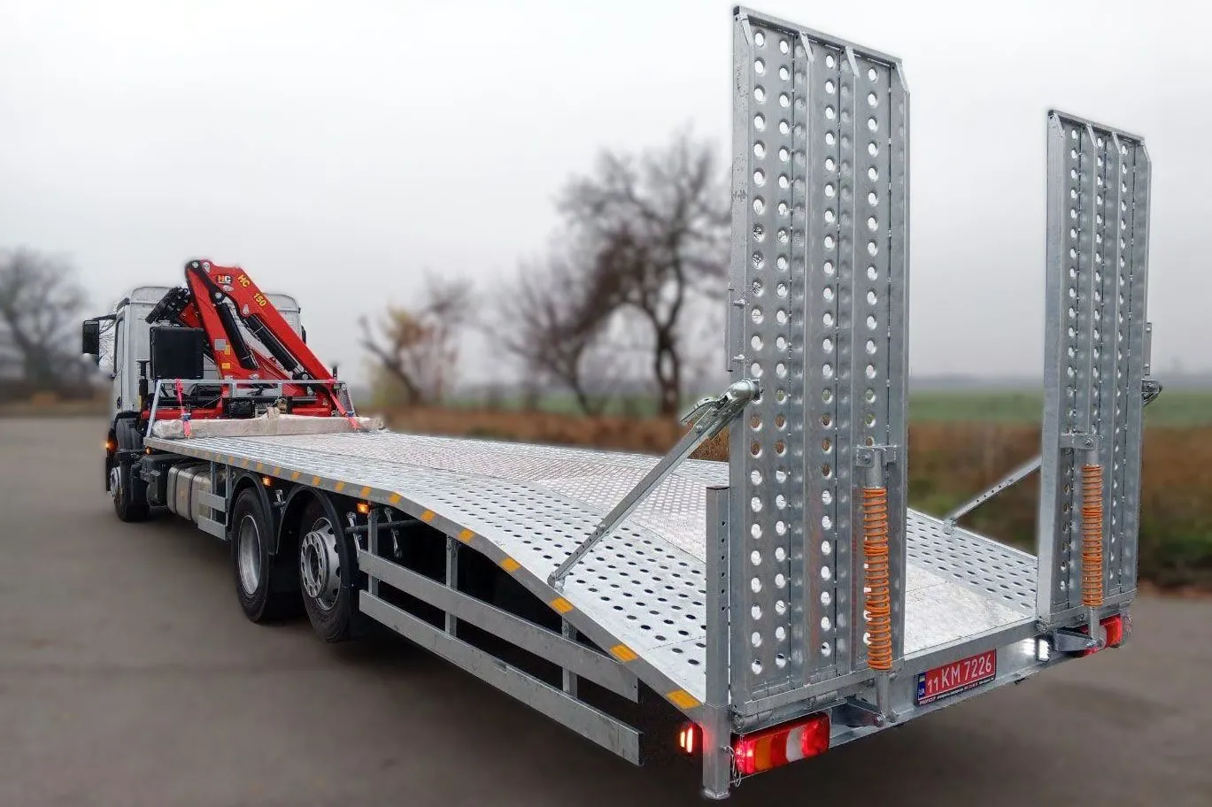 Эвакуатор UAC EVAC НС 150АЗ на MERCEDES-BENZ 6x2 Эвакуатор UAC EVAC НС 150АЗ на MERCEDES-BENZ 6x2